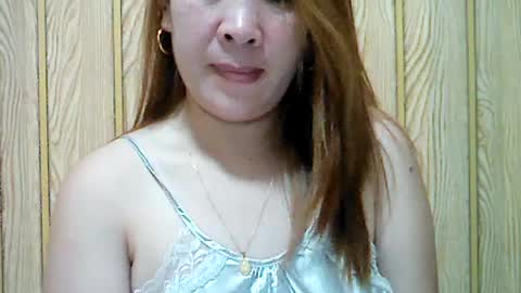 asiancutie143 online show from June 18, 7:58 am