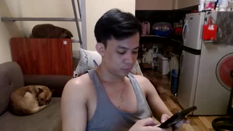 asiandreamboyx online show from February 6, 10:58 am