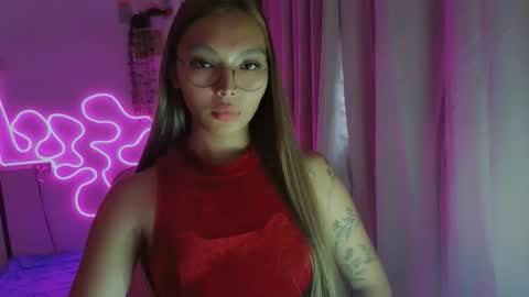 HI IM TAMIRA LOOKING FOR SERIOUS RELATIONSHIP online show from February 5, 8:40 am