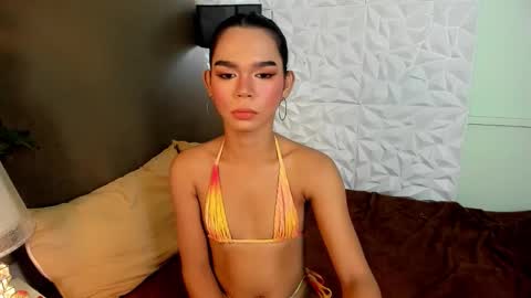asianpetiteprincess online show from November 11, 8:44 pm