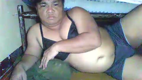 Snapshot of asianqueenforsex chatting on December 15, 1:11 pm asianqueenforsex online show from December 15, 1:11 pm