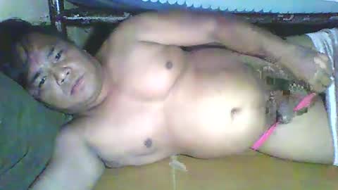 Snapshot of asianqueenforsex chatting on December 16, 2:05 pm asianqueenforsex online show from December 16, 2:05 pm