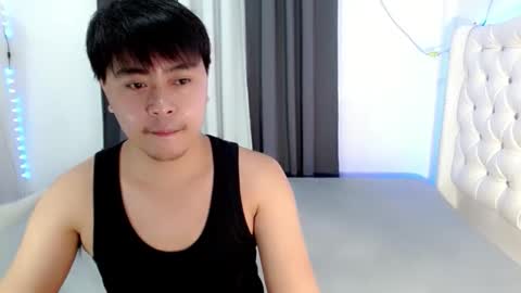 Roy online show from November 28, 9:49 am