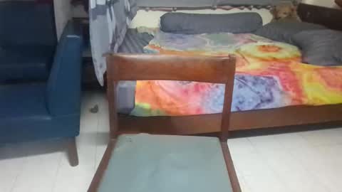 asianthai online show from October 13, 9:55 am