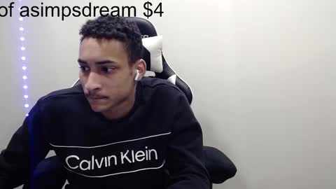 asimpsdream online show from February 13, 2:42 pm