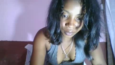 asmiraa online show from December 17, 6:03 pm