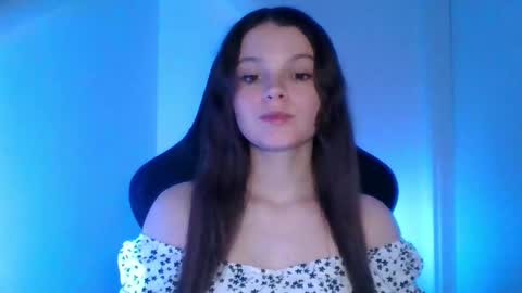 astradream_ online show from October 11, 7:17 pm