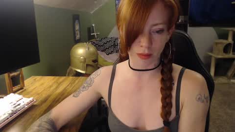 AstraeaSiren online show from February 18, 5:53 am