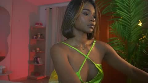 Astrea online show from December 2, 10:08 pm