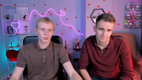 astren online show from February 22, 8:11 pm