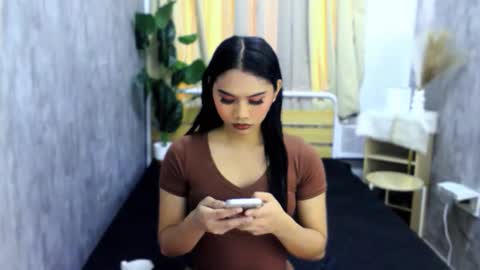 atashakendall online show from February 8, 3:10 am