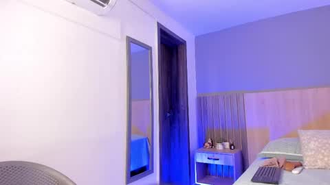 Atenea online show from September 12, 12:07 pm