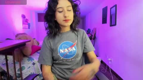 Atenea online show from September 12, 9:39 pm