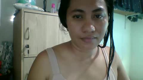 athena231993 online show from October 13, 1:18 am