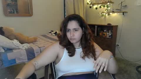 Steph online show from February 7, 3:24 am