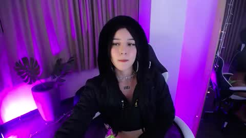 athenea_foxy online show from October 22, 9:05 pm