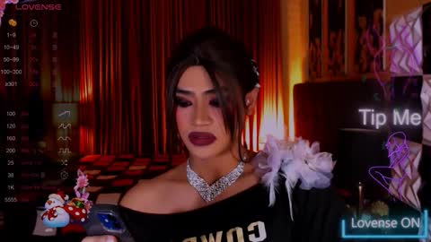 athisamoore online show from December 22, 9:27 am