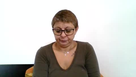 atikaarea online show from October 10, 12:55 pm