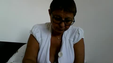 atikaarea online show from September 29, 1:43 pm