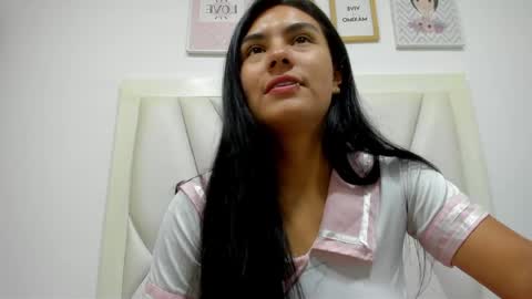 Atilana Diaz online show from May 5, 6:13 pm