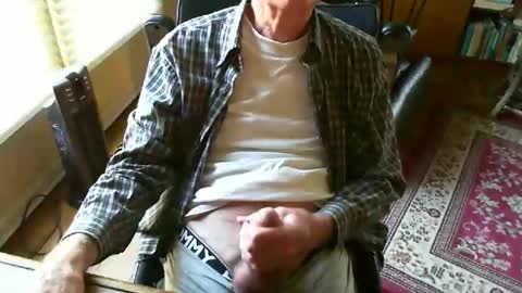 Atlhung9 online show from March 12, 8:56 pm