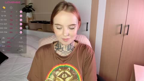 online every day between 10am-23pm online show from February 4, 8:13 am