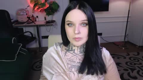 online every day between 10am-23pm online show from May 17, 7:39 am