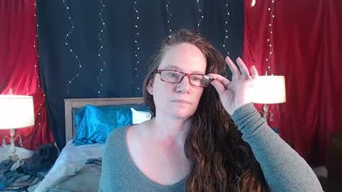 Aubree  Shae online show from April 8, 7:50 pm