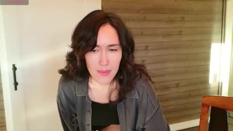 audradeer online show from October 21, 12:43 pm