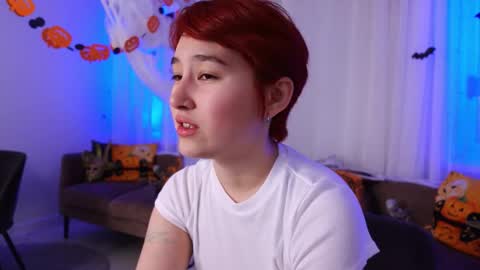 Snapshot of audreyalright chatting on October 17, 6:50 am Audrey online show from October 17, 6:50 am