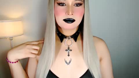 Audrey online show from March 24, 7:03 am