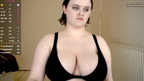 Audrey Jacq online show from February 28, 6:01 pm