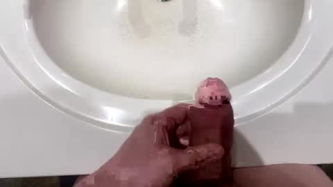 August Cox online show from February 24, 7:22 am