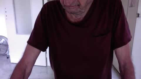 auguste688483 online show from April 28, 8:40 am