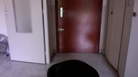 auguste688483 online show from May 19, 8:21 am