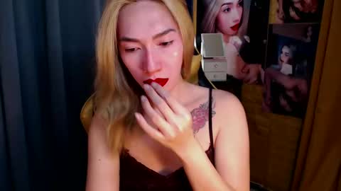 Miss awra online show from February 26, 6:26 pm