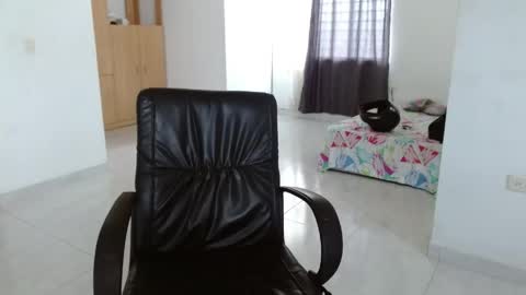 Aureliano online show from April 23, 9:38 pm