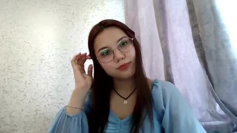 Kiara Xanthe online show from May 15, 12:02 pm