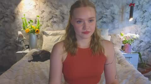 Kate online show from July 12, 9:34 am