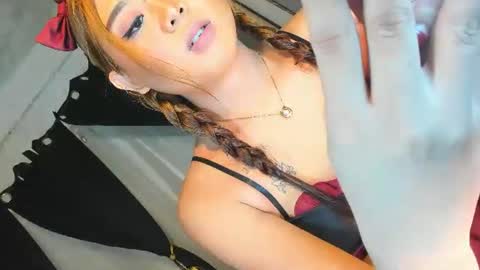 Kate online show from October 14, 4:37 am