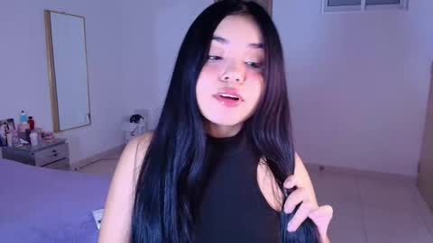 Aurora online show from November 25, 6:01 am