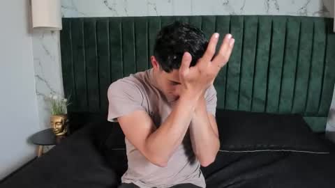 Austin  online show from February 1, 7:55 pm