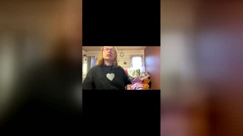 automaria online show from April 1, 10:16 am