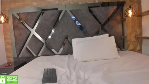 ava_bonny online show from October 15, 5:22 am