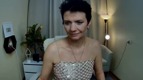 avasaturnian online show from February 21, 5:27 pm