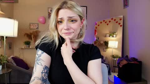 avasun online show from February 18, 10:42 pm