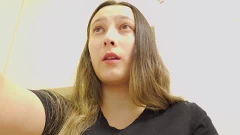 Kate  online show from October 9, 7:19 pm