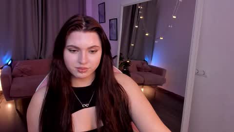 Avery online show from December 15, 9:55 pm