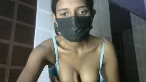 avery_lust01 online show from May 9, 6:30 am