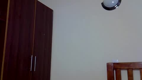 averygoodbadgirl online show from May 8, 9:04 am